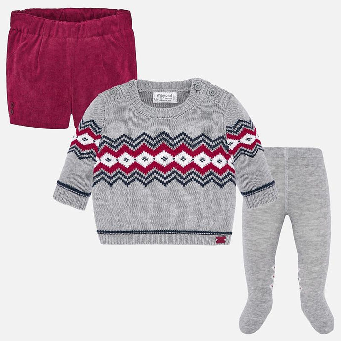 Mayoral Singapore Newborn Boy Outfit Set. Mayoral offers this charming three piece set in grey and red. The top features a graphic pint and the shorts have an elasticated waistband. Crafted in pure cotton, this versatile outfit will always look chic.